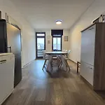 Apartmán Riesen Stadtwohnung 5xschlafzimmer 2xbad Und Balkon Zwickau