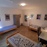 Riesen Stadtwohnung 5xschlafzimmer 2xbad Und Balkon ツウィッカウ