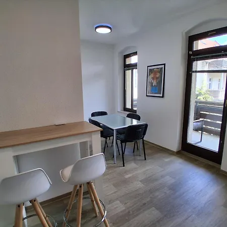 דירה Grosse Stadtwohnung Mit Balkon